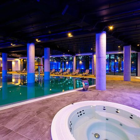 Resort Krol Plaza Spa & Wellness ยารอสวาเวียซ ภายนอก รูปภาพ