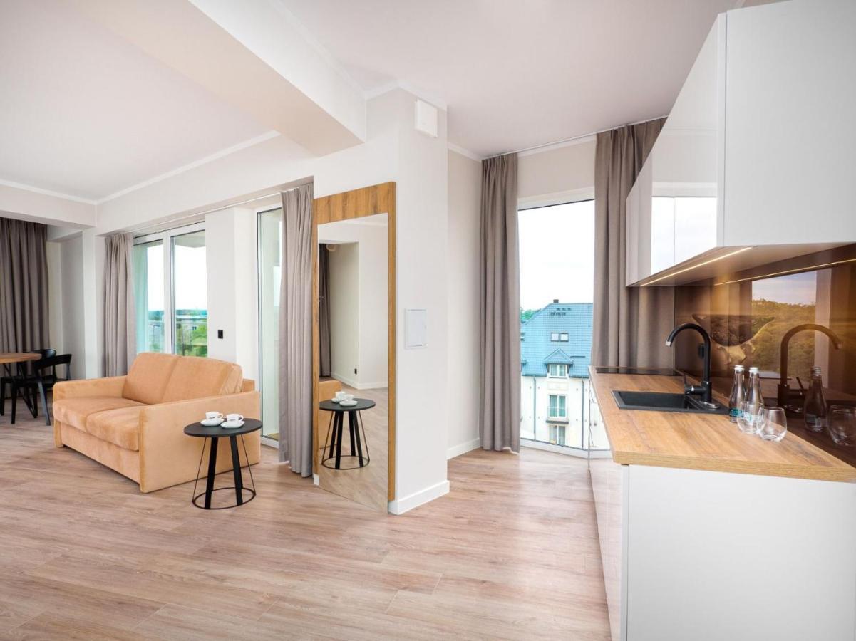 Resort Krol Plaza Spa & Wellness ยารอสวาเวียซ ภายนอก รูปภาพ