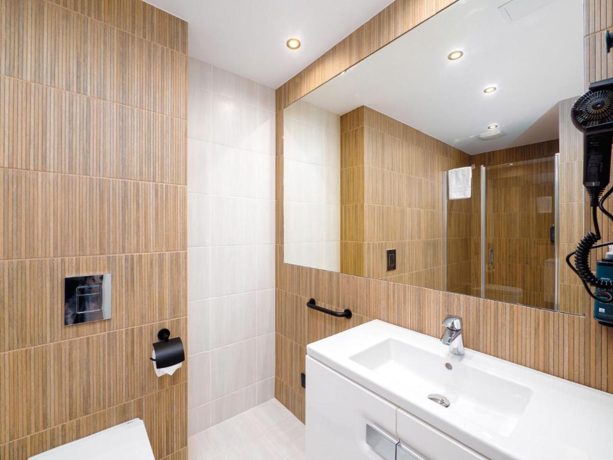 Resort Krol Plaza Spa & Wellness ยารอสวาเวียซ ภายนอก รูปภาพ